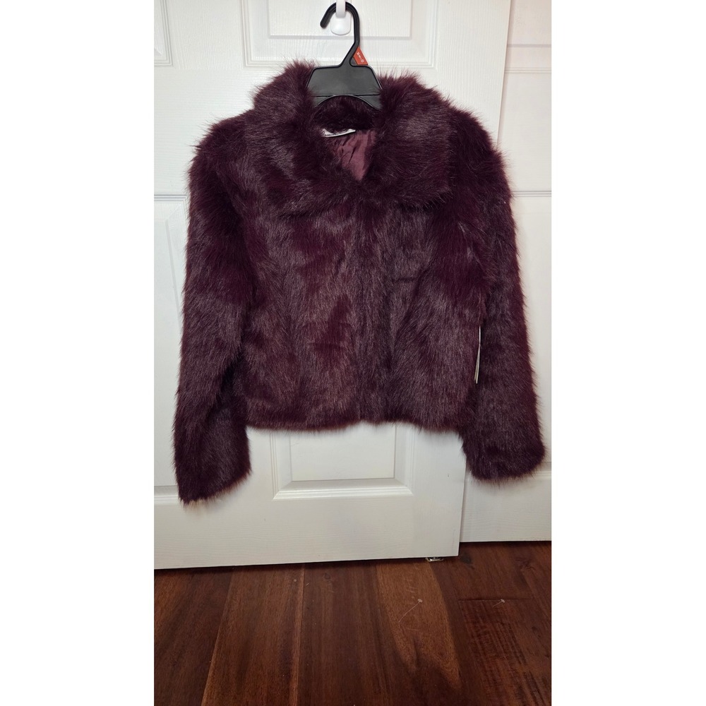 No Boundaries Womens Burgundy Faux Fur Shaggy Jacket Size M 8-10 NWT